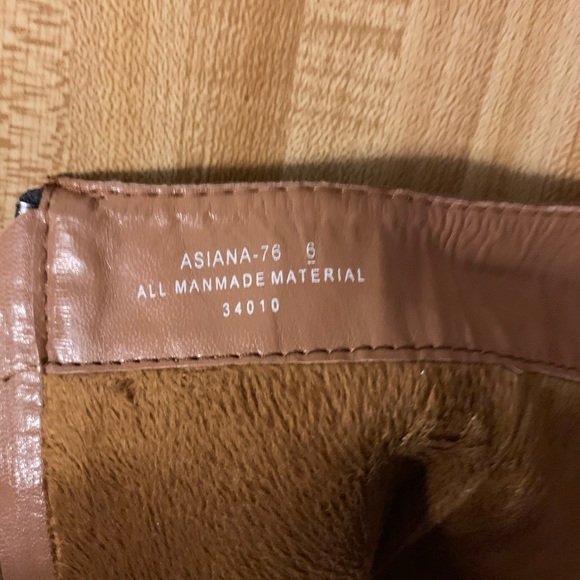 🖤🤎🖤Black and Tan boots - Picture 7 of 7